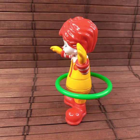 Baby Ronald McDonald Green Hula Hoop 3.5" Action Figure Happy Meal Toy 2011 - Picture 5 of 7